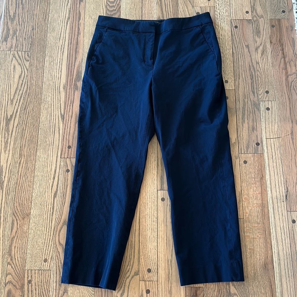 Never worn Kate pant! Always sold out or never on sale!